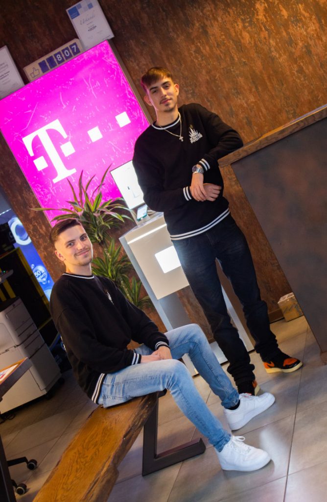 Das Team Konsi Phone & Repair